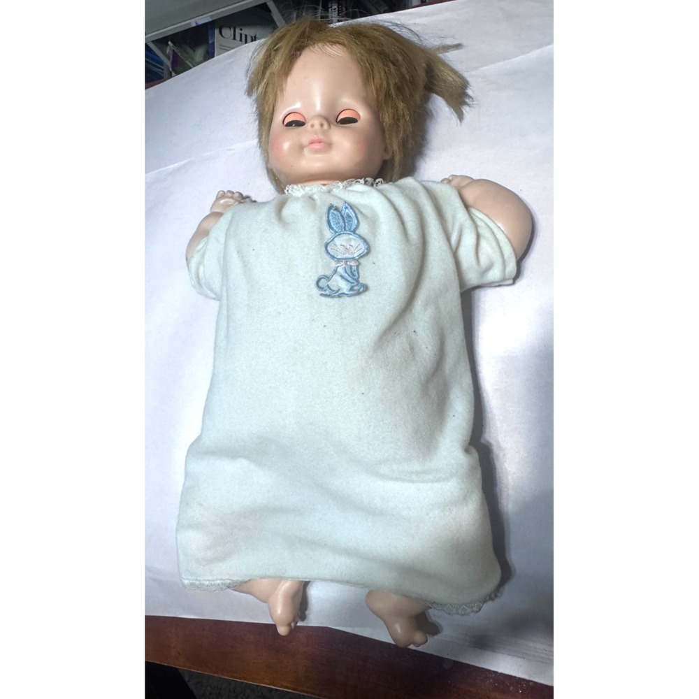 Vintage 1964 Vogue Doll Original 18" Baby Dear Crier One sleepy eyes crying